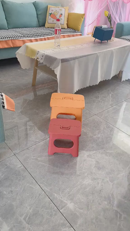 MINI FOLDABLE BABY STOOL